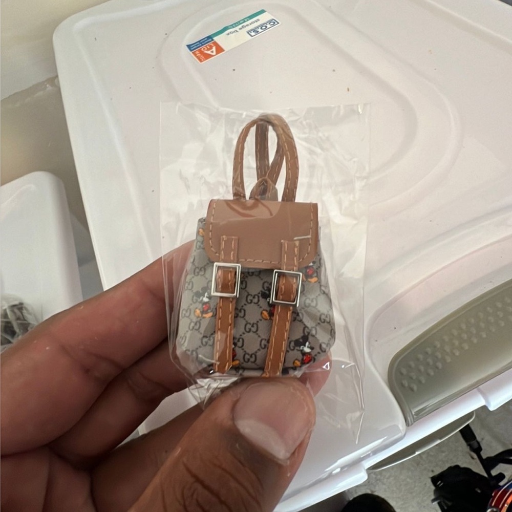 Various Luxury Keyholders,see pics - Picture 7 of 16